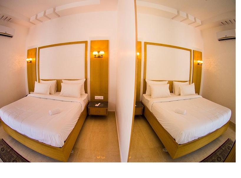 Apoorva Resorts Davangere Bagian luar foto